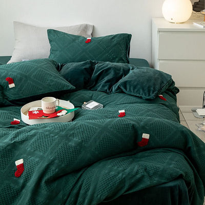 DARK GREEN CHRISTMAS SOCKS WARM MILK SILK WAFFLE BEDDING SET - HGHOM