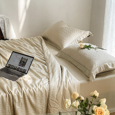 Lightweight Tencel Bedding Set - HGHOM